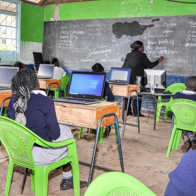 LAB - Martin Luther Primary School. 8 (1)